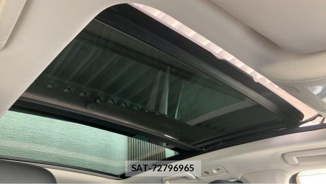VolksWagen TOUAREG 2015-09 8280711-15