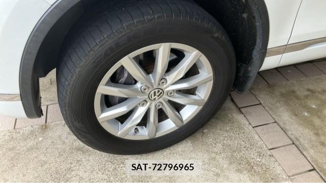 VolksWagen TOUAREG 2015-09 8280711-8