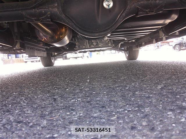 Mitsubishi TOWN BOX 2025-02 8281218-9