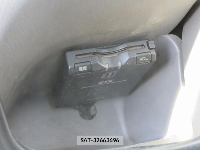 Toyota TOWNACE TRUCK 2005-06 8284212-18