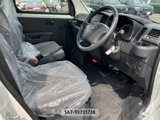 Toyota TOWNACE VAN 2026-06 8283913-4