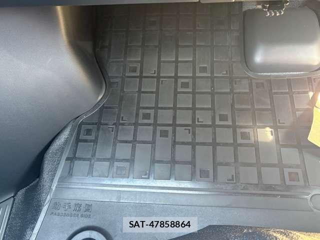 Toyota TOWNACE VAN 2026-07 8285347-19