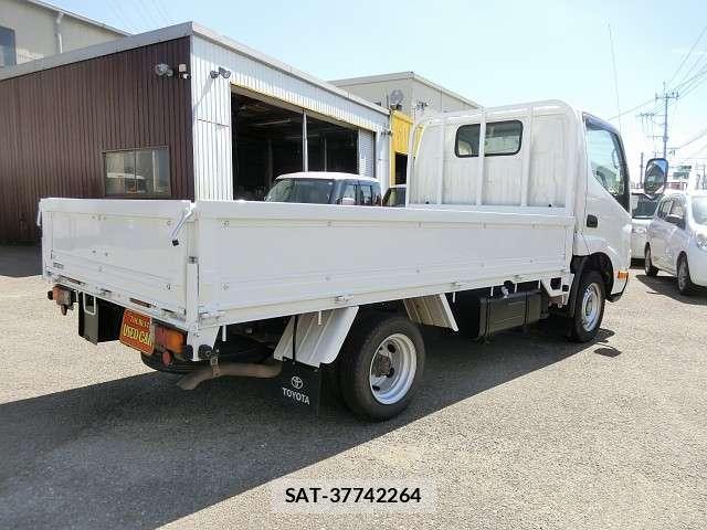 Toyota TOYOACE 2014-09 8282582-4
