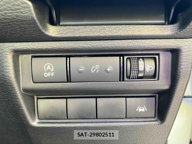 Mitsubishi TRITON 2026-01 8277125-17