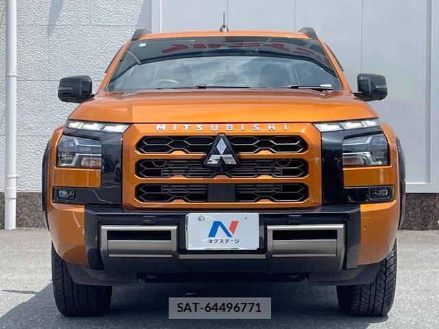 Mitsubishi TRITON 2024-10 8279153-14