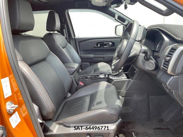 Mitsubishi TRITON 2024-10 8279153-9