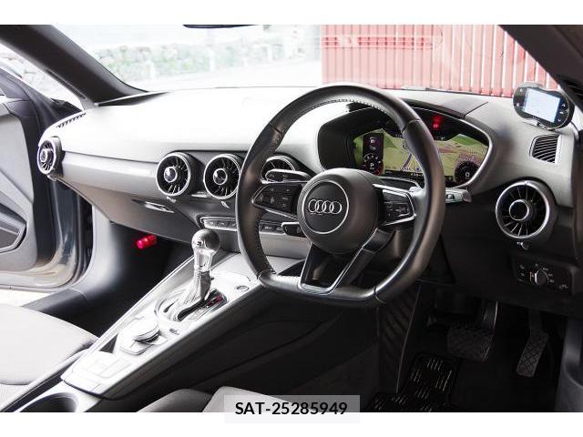 Audi TT 2015-09 8279957-5