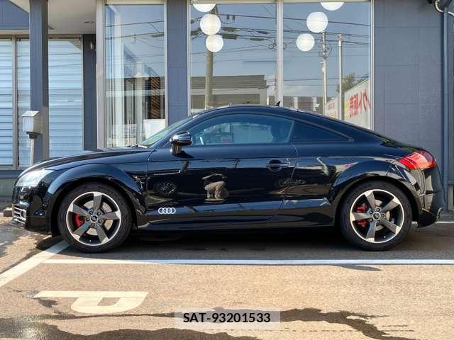 Audi TT 2012-03 8280345-8