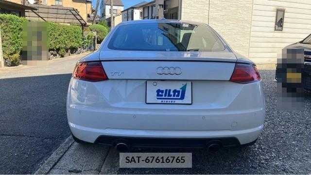 Audi TT 2017-07 8280900-1