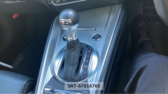 Audi TT 2017-07 8280900-14