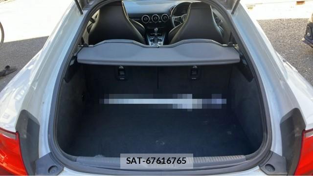 Audi TT 2017-07 8280900-17