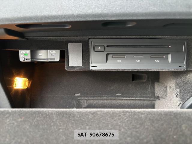 Audi TTS 2021-04 8280417-14