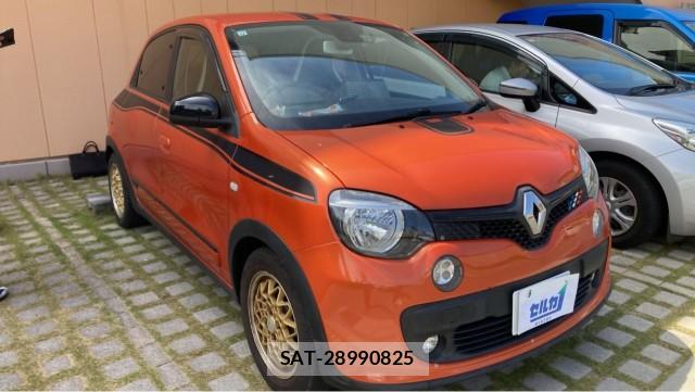 Renault TWINGO 2017-11 8280649-11