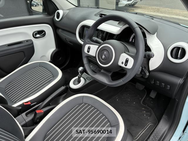 Renault TWINGO 2023-11 8282762-1
