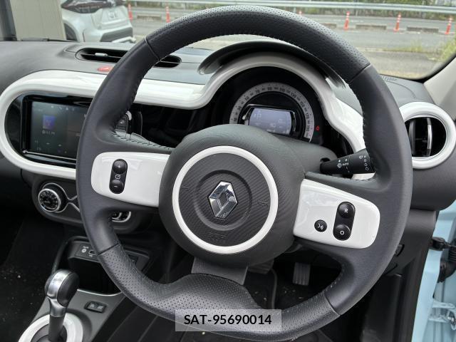 Renault TWINGO 2023-11 8282762-10