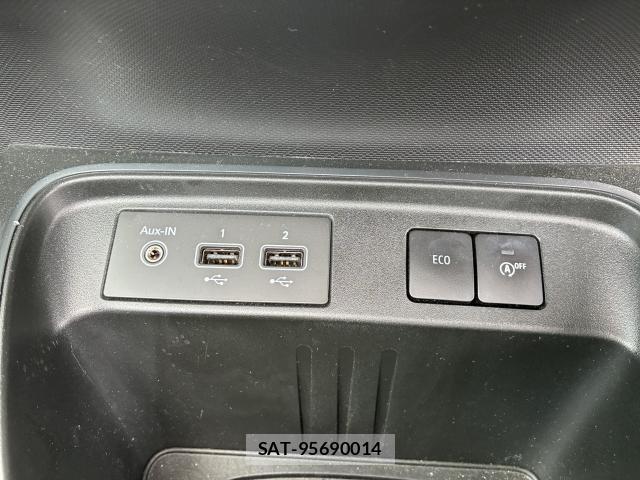 Renault TWINGO 2023-11 8282762-13