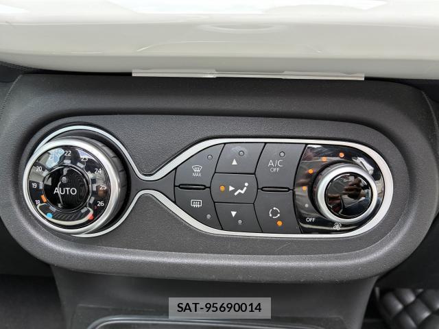 Renault TWINGO 2023-11 8282762-8