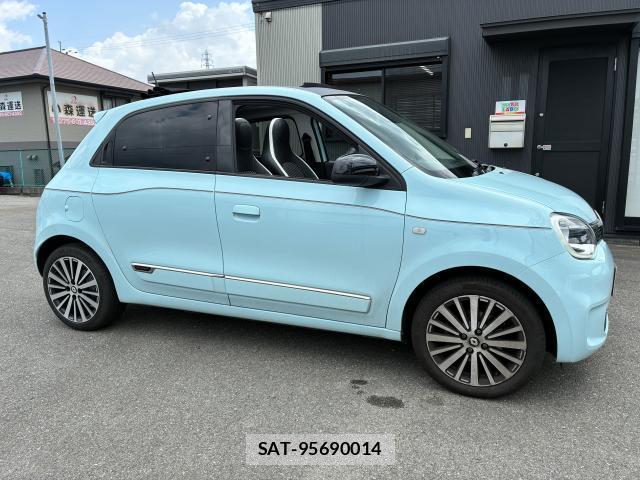 Renault TWINGO 2023-11 8282762-9