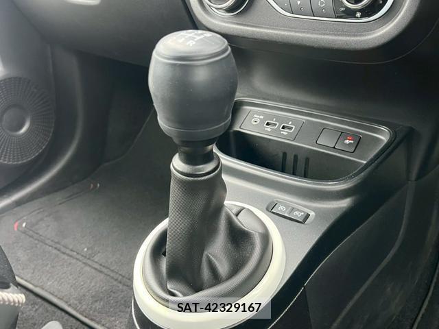 Renault TWINGO 2020-02 8284054-6