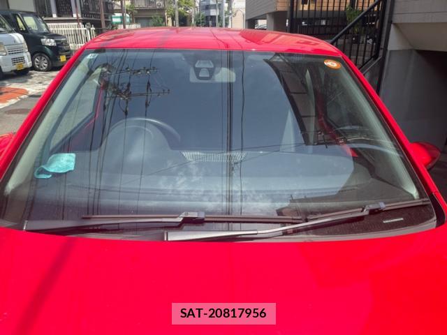 VolksWagen UP! 2012-10 8280012-3