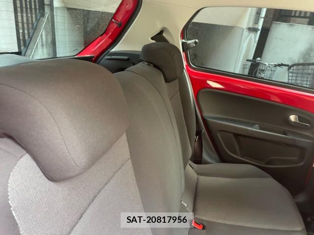 VolksWagen UP! 2012-10 8280012-7