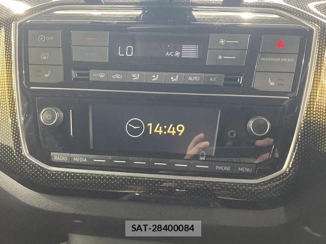 VolksWagen UP! 2018-09 8283837-3