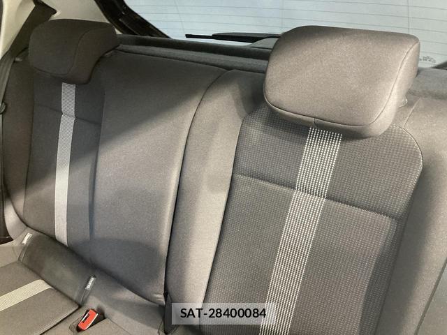 VolksWagen UP! 2018-09 8283837-7