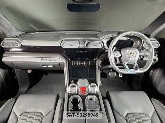 Lamborghini URUS 2022-12 8279230-5