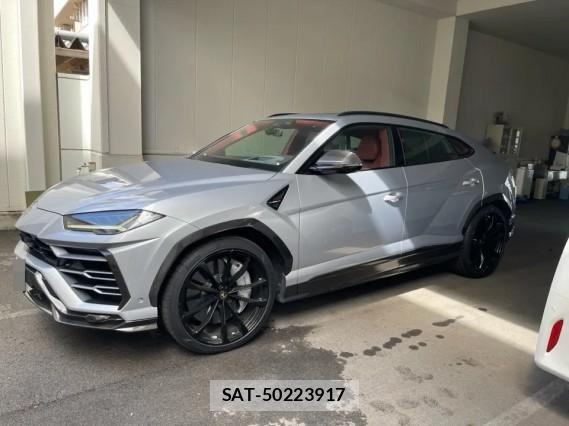 Lamborghini URUS 2019-11 8280870-10