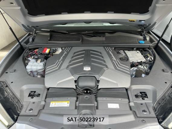 Lamborghini URUS 2019-11 8280870-7