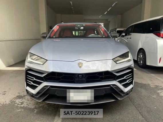 Lamborghini URUS 2019-11 8280870-9