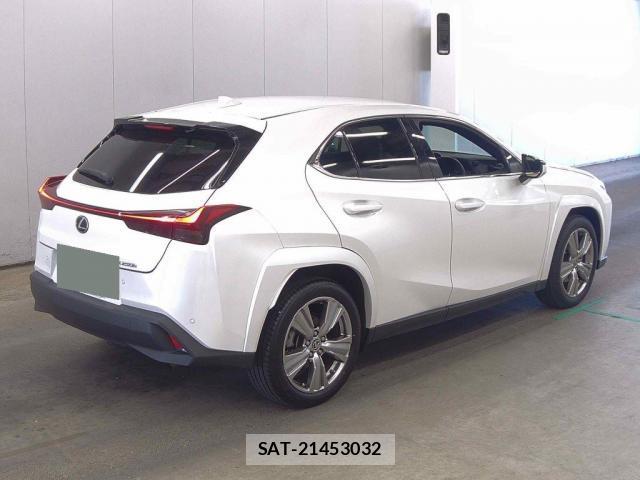 Lexus UX 2023-09 8278975-3