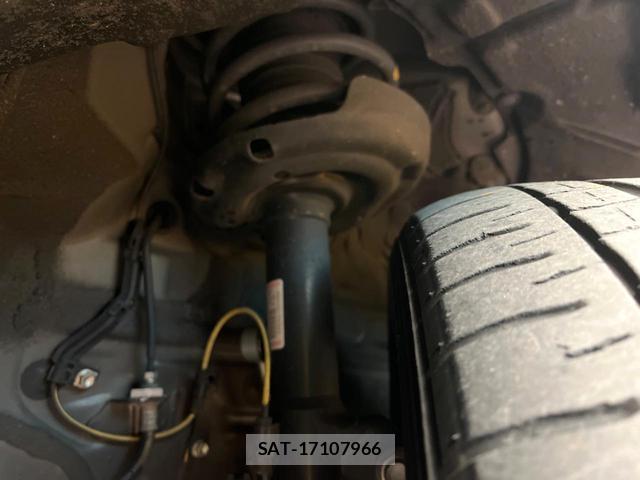 Lexus UX 2023-06 8279797-19
