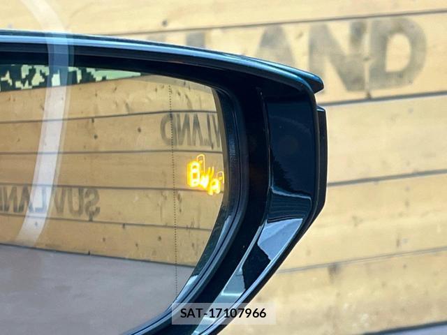 Lexus UX 2023-06 8279797-4