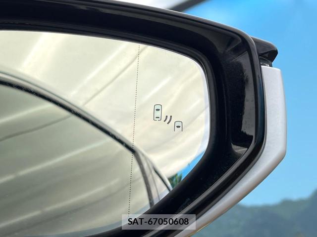 Lexus UX 2023-08 8279806-5