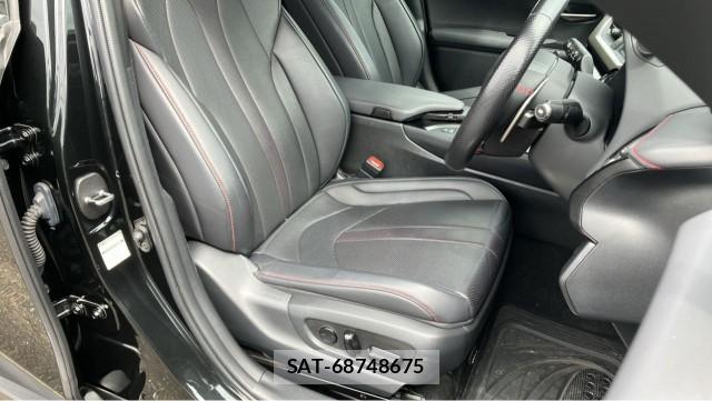 Lexus UX 2019-10 8280861-5