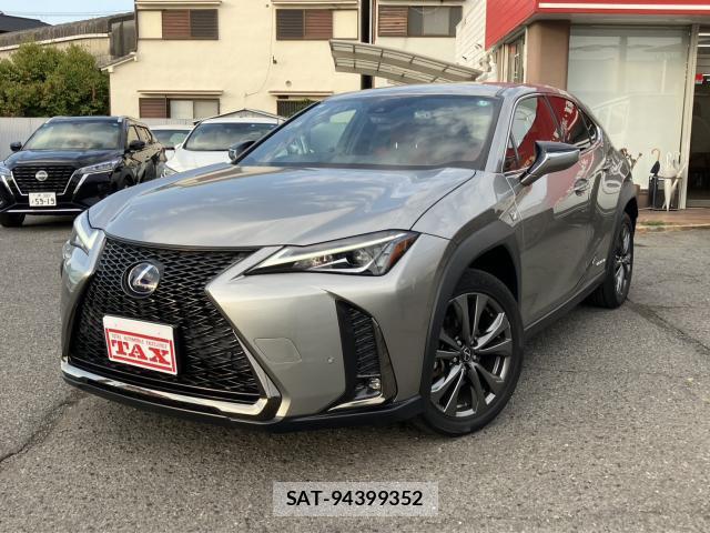 Lexus UX 2021-11 8282535-0