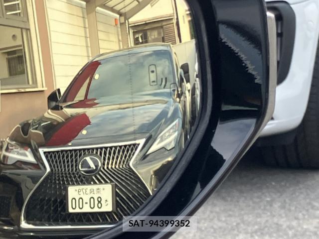 Lexus UX 2021-11 8282535-13