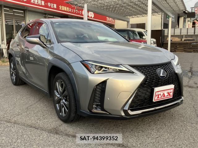 Lexus UX 2021-11 8282535-19