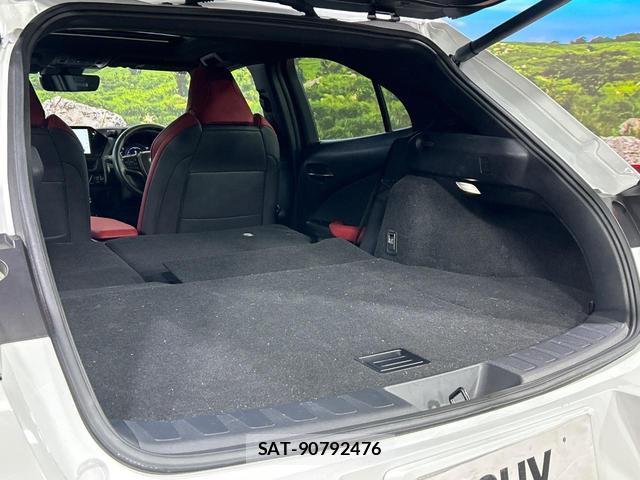 Lexus UX 2023-12 8283820-10