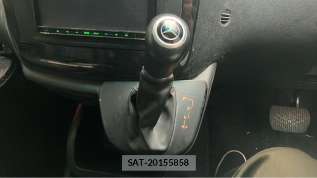 Mercedes Benz V-CLASS 2010-11 8281642-14