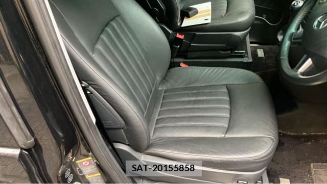 Mercedes Benz V-CLASS 2010-11 8281642-5