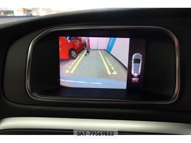 Volvo V40 2018-12 8277703-14