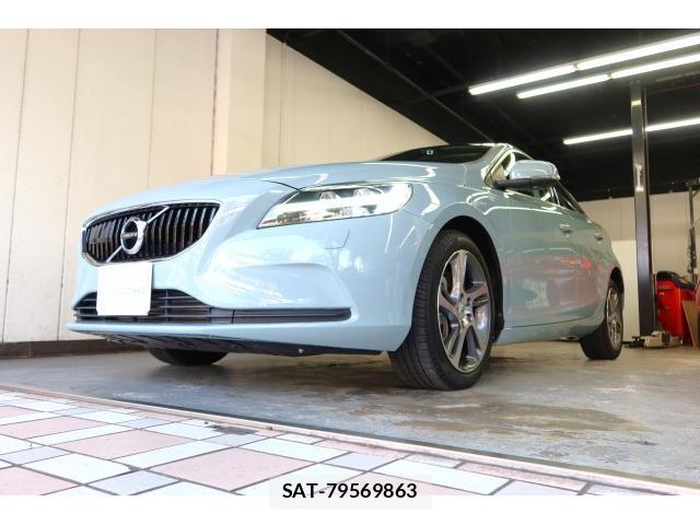 Volvo V40 2018-12 8277703-4