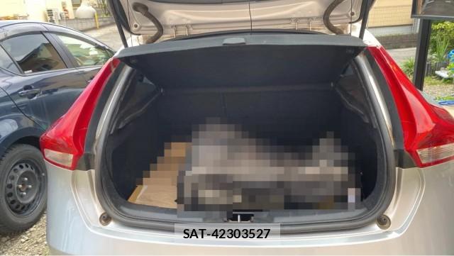 Volvo V40 2015-12 8282347-17