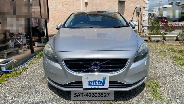 Volvo V40 2015-12 8282347-9