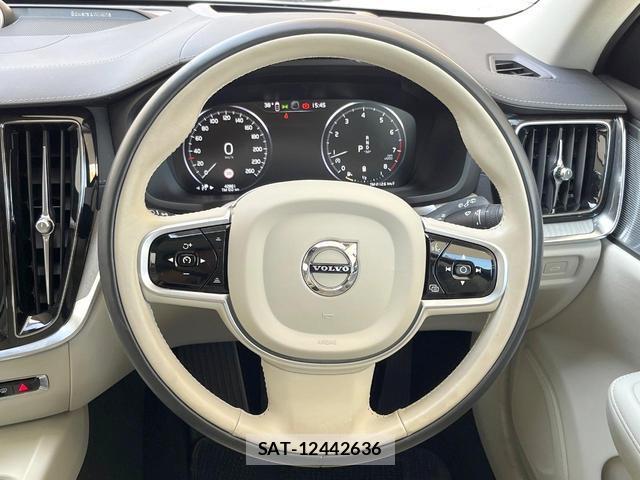 Volvo V60 2021-11 8277190-11