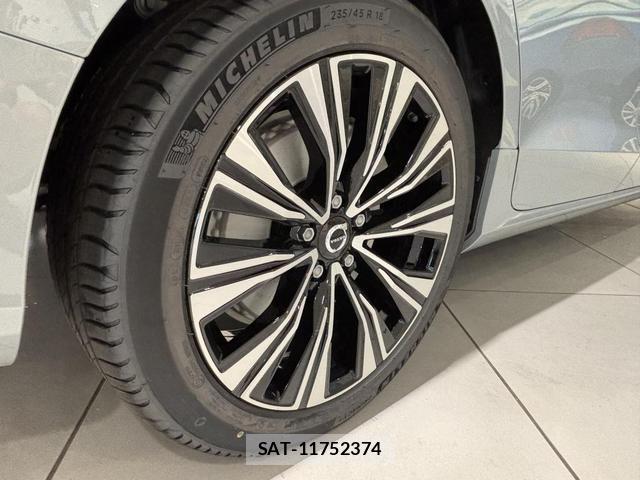 Volvo V60 2025-12 8277679-12