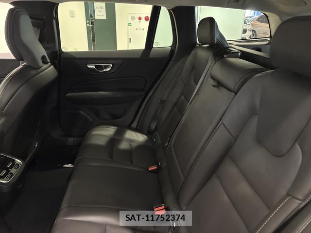 Volvo V60 2025-12 8277679-19