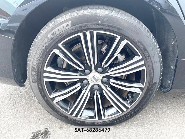 Volvo V60 2021-07 8278788-13